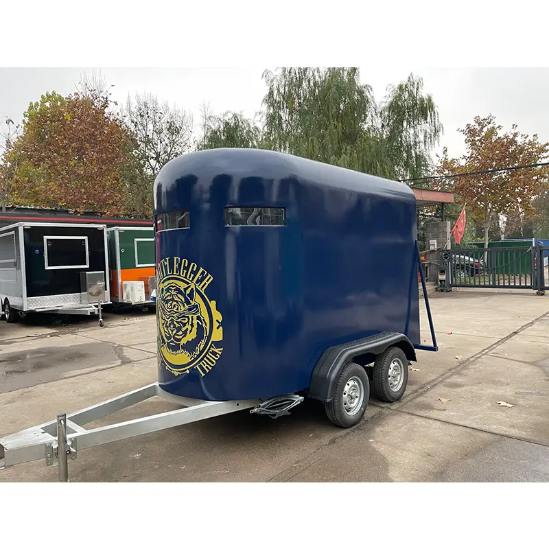 Staro prikolico za mobilne bare Horse Box